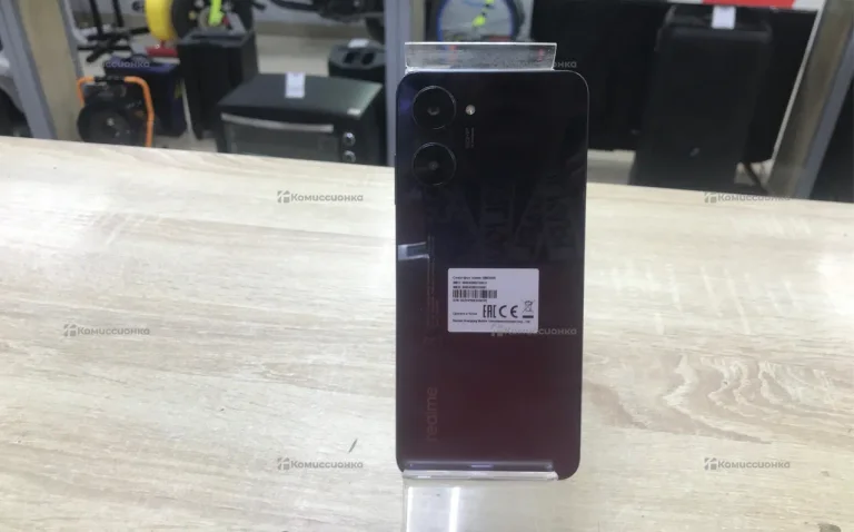 Realme 10 4/128 ГБ