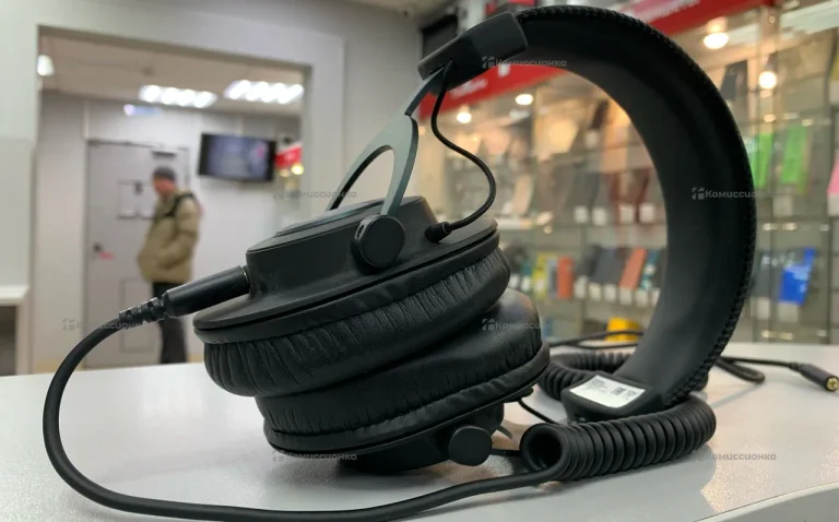 Наушники  fifine