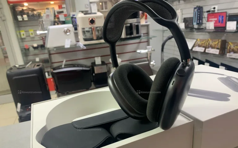 Наушники  AirPods Max lightning