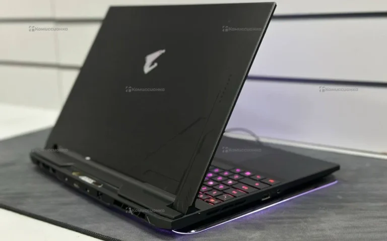 Ноутбук Aorus i9-13980HX/RTX4070/16/1TB