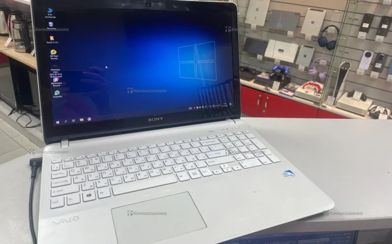 Ноутбук  Sony SFV15
