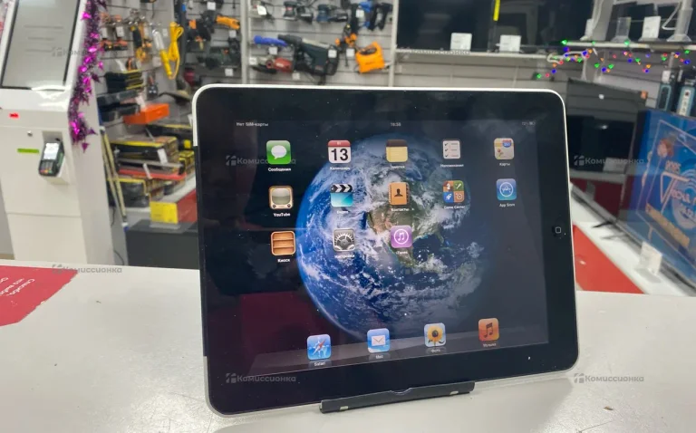 Apple iPad Pro 11 (2025) 12/256 ГБ