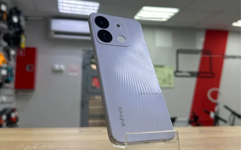 Infinix Smart 7 HD 2/64 ГБ