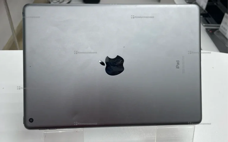 Планшет Apple iPad 9 (64Гб)