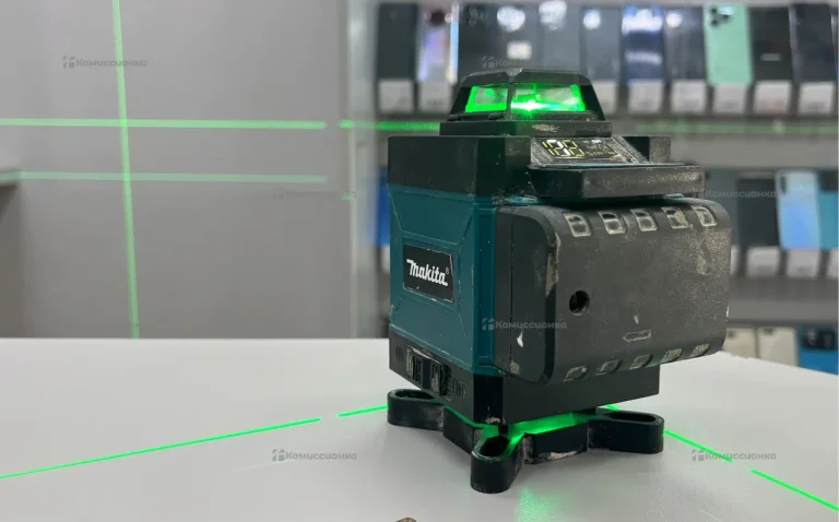 Лазерный уровень Makita реплика