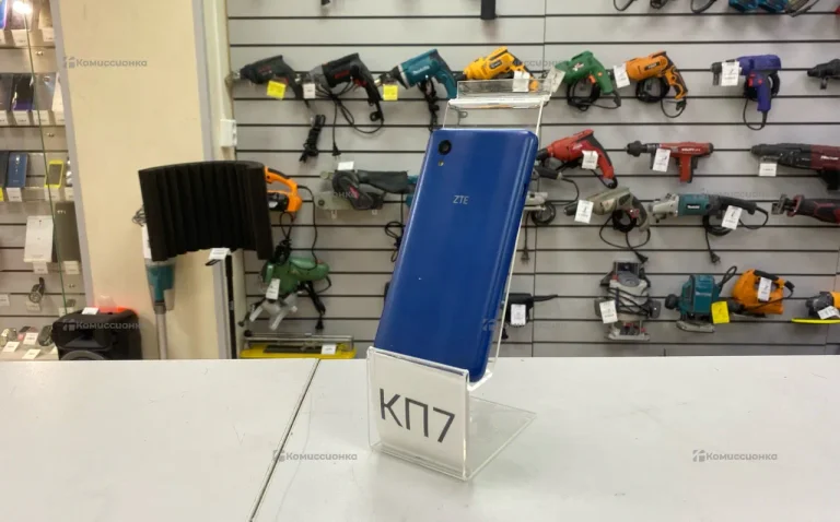 ZTE Blade L8 1/16 ГБ