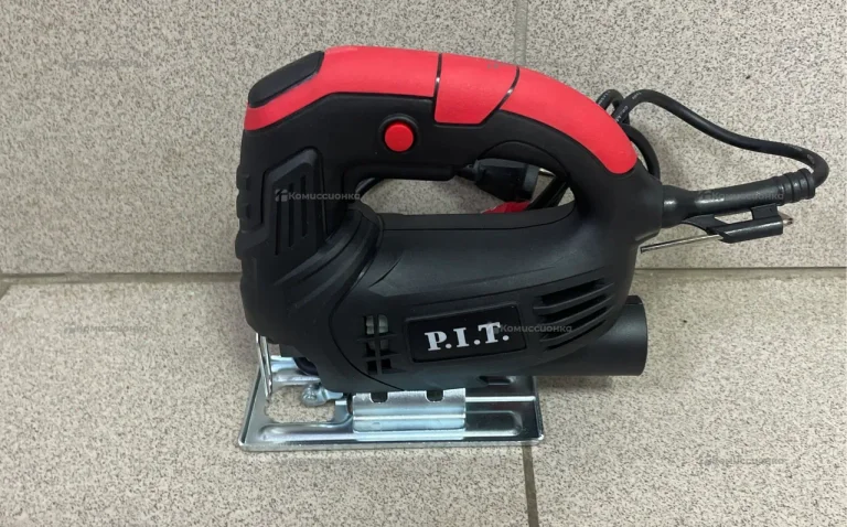 ЭлектроЛобзик PIT LPST55-C1.