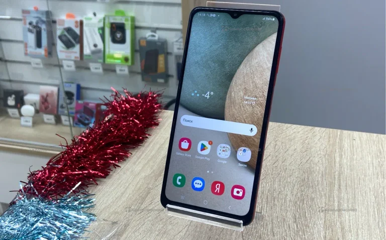 Samsung Galaxy A12 3/32 ГБ