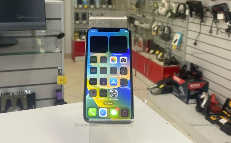 Apple iPhone X 3/256 ГБ