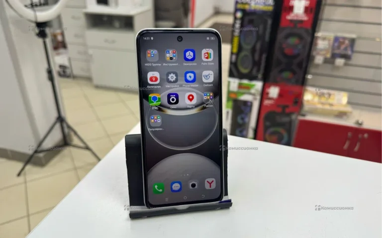 Tecno Spark 30C 4/128 ГБ