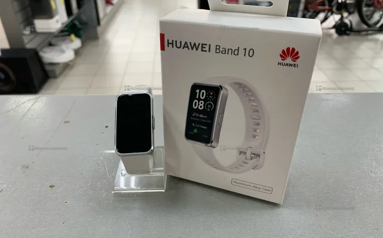 Часы  Huawei band 10