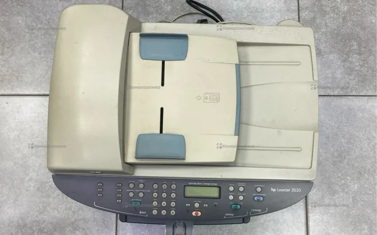 HP LaserJet 3030 МФУ