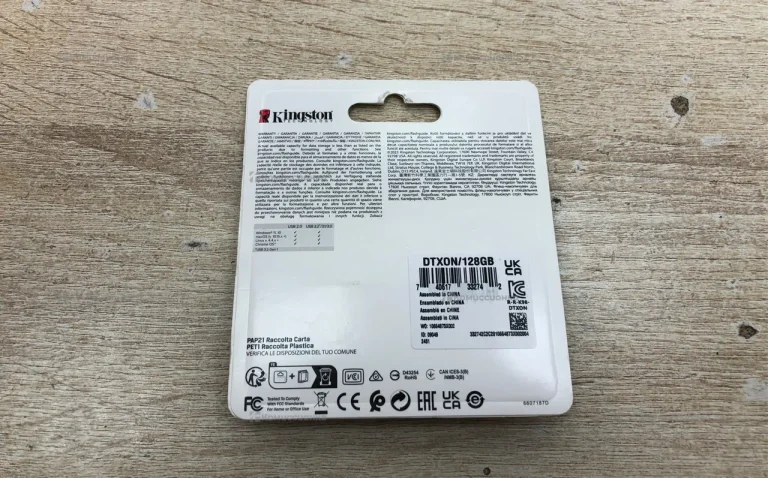 Флэшка Kingston Data traveler Exodia 128ГБ
