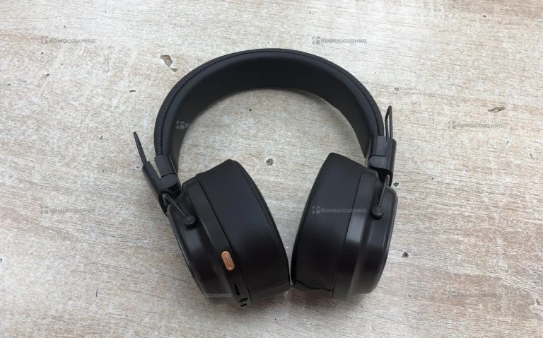 Наушники полноразмерные Bluetooth