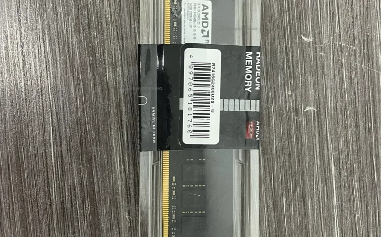 Оперативная память AMD RADEON DDR4 16 Gb