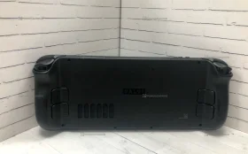 Приставка Valve Steam Deck