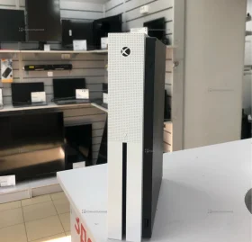 Приставка Xbox One S 500 ГБ