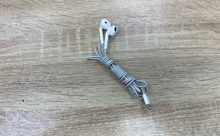 Наушники EarPods