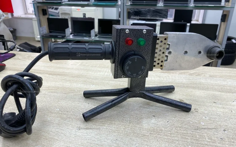 Утюг для пп труб R1512A