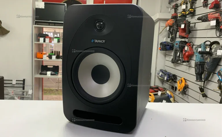 Студийный монитор Tannoy Reveal 802
