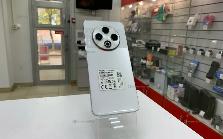 Tecno Spark 30 8/128 ГБ