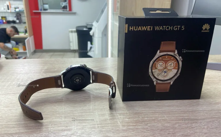 Часы  Huawei watch gt 5