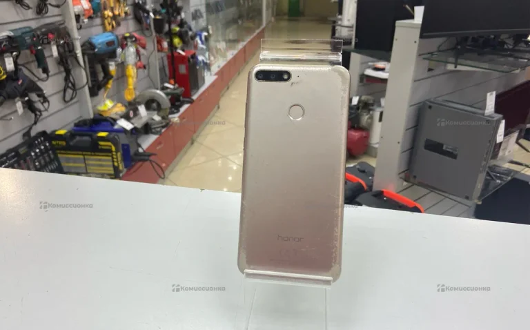 Honor 7C 3/32 ГБ