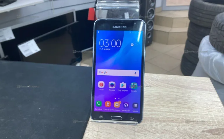 Samsung Galaxy J3 (2016) SM-J320F/DS