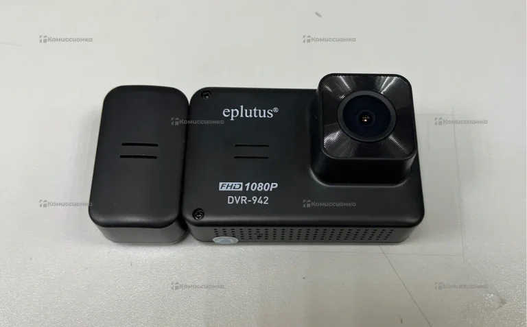 Видеорегистратор  eplutus dvr-942