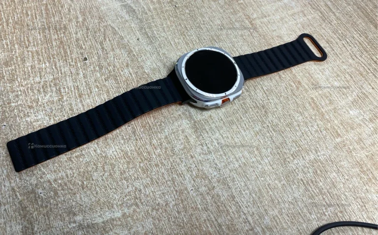 Часы  Samsung Galaxy Watch ultra