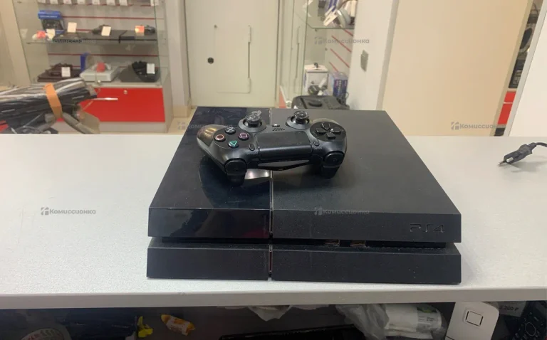 Приставка PlayStation PS 4 500Gb
