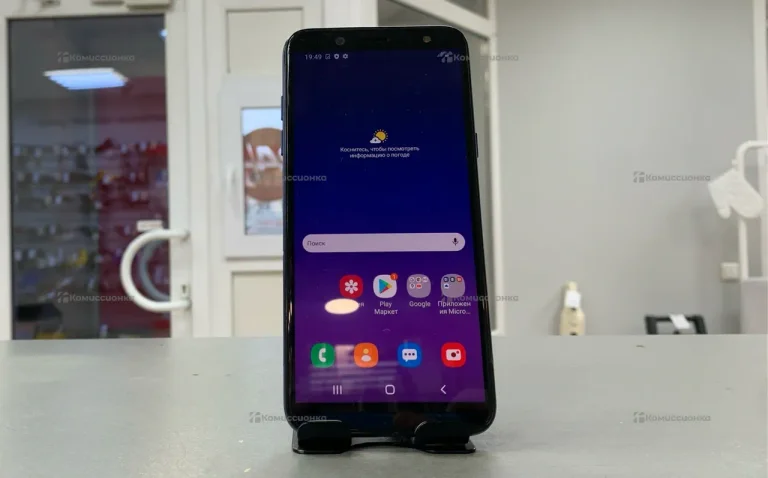 Samsung Galaxy A6 (2018) 3/32 ГБ