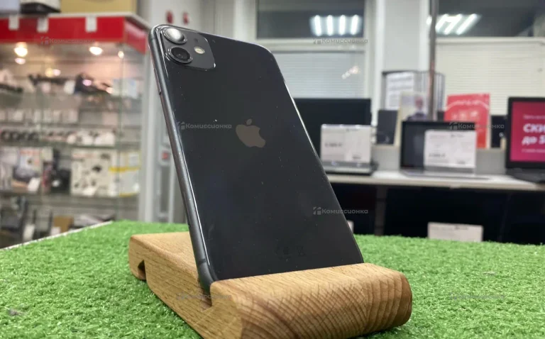 Apple IPhone 11 64Gb