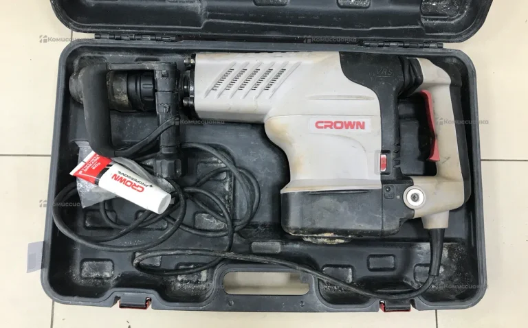 Отбойный молоток CROWN CT18123V BMC