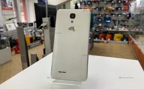 Micromax Bolt Selfie Q424 1/8 ГБ