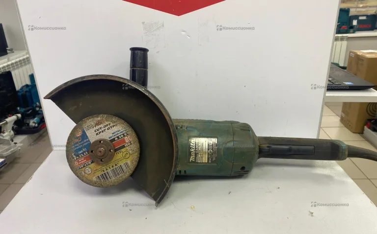 УШМ Makita GA9020S