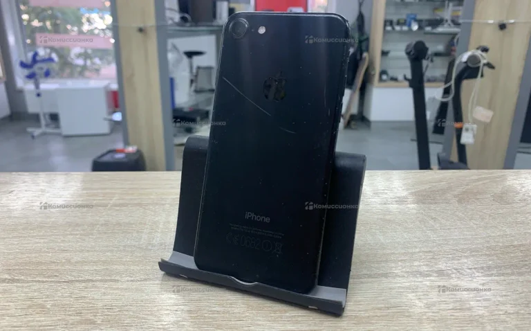 Apple iPhone 7 2/128 ГБ