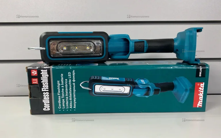 Фонарь Makita DML801