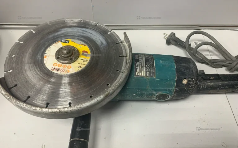 УШМ Makita 9069