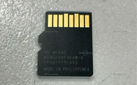 Карта памяти Samsung EVO Plus microSDXC 64 ГБ