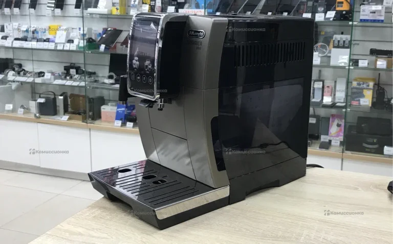 Кофемашина DeLonghi ecam 380.95.tb