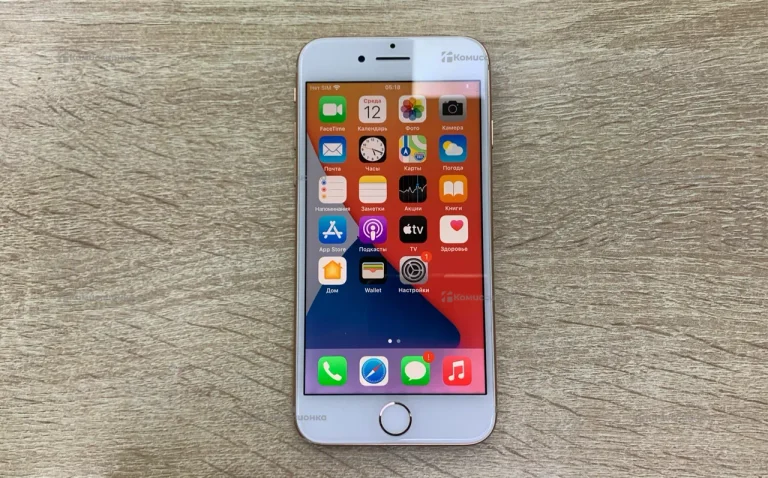 Apple iPhone 8 2/64 ГБ