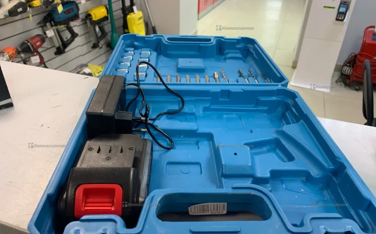 Дрель шуруповерт makita Magnet