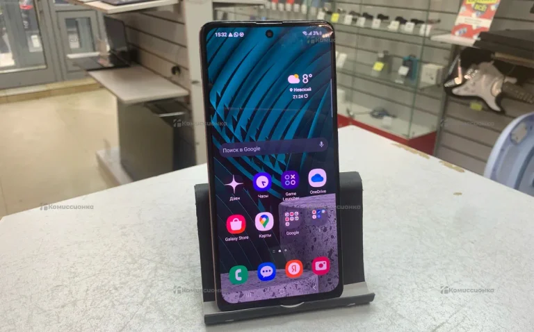 Samsung Galaxy A51 4/64 ГБ