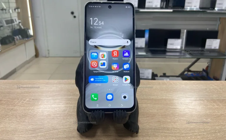 Tecno Spark 30C 4/128 ГБ