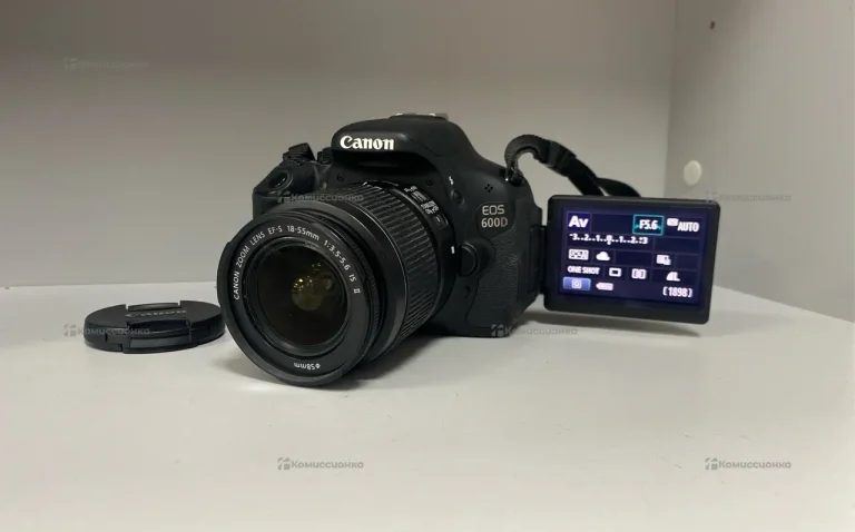 Фотоаппарат Canon EOS600D