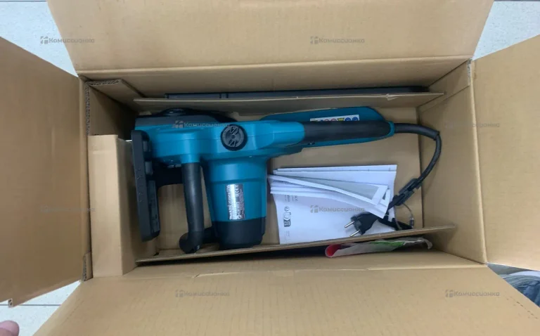 Электро Пила Цепная Makita UC4041A