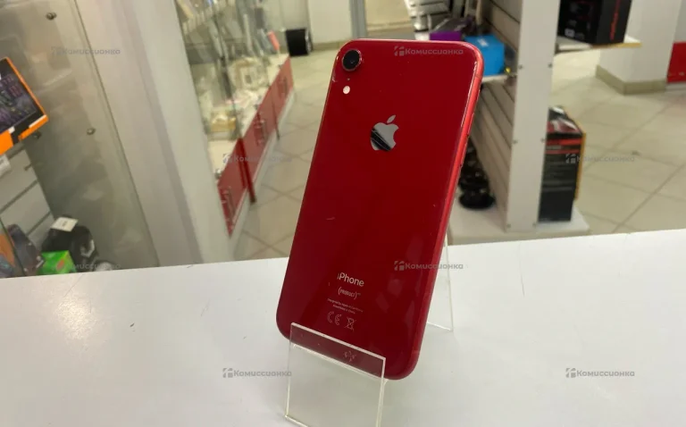 Apple iPhone XR 3/128 ГБ