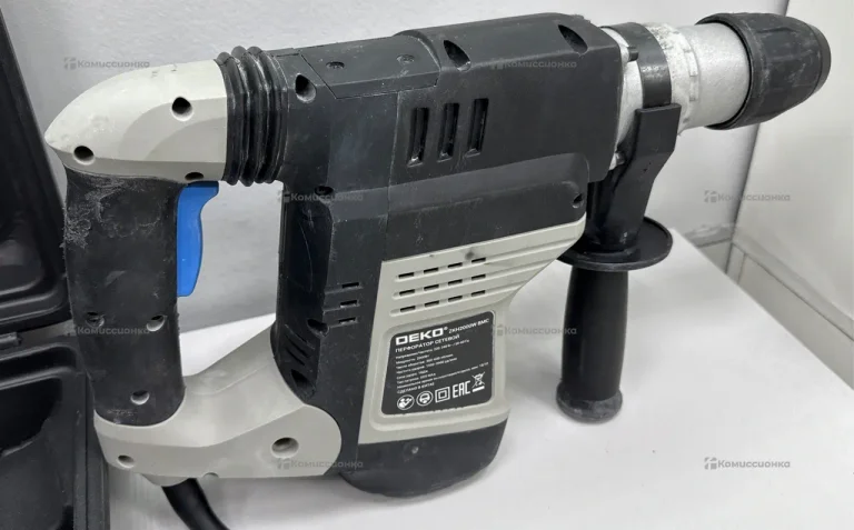 Перфоратор DEKO ZKHW2000W BMC