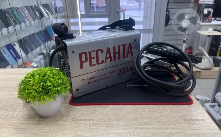 Сварочный аппарат Ресанта САИ 220А